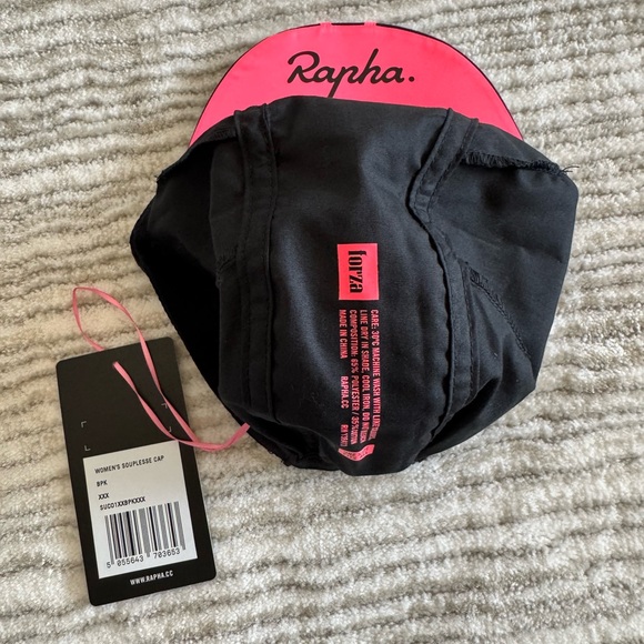 NWT Rapha Cycling Cap women’s Souplesse Cycling Cap black with neon pink stripe - Picture 4 of 8